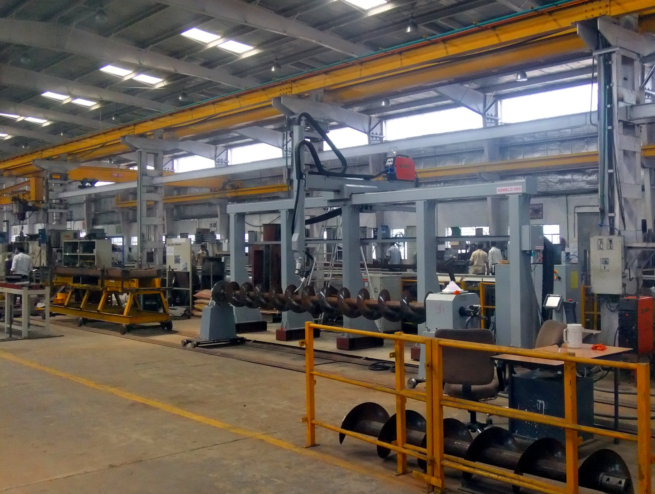 KBRCUT HD5 - 5 Axes robotic system for plasma pipe cutting