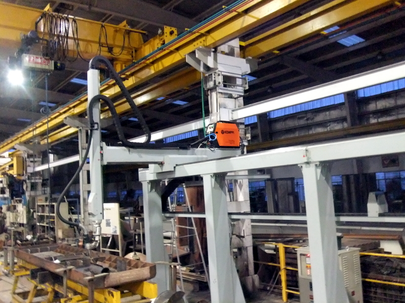 KBRCUT HD5 - 5 Axes robotic system for plasma and oxy-fuel cutting of pipes