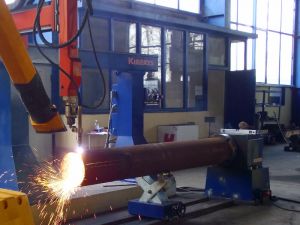 KBRCUT HD5 - 5 Axes robotic system for plasma and oxy-fuel cutting of pipes